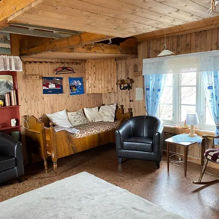 Rorbua På Toppøya Feriehus